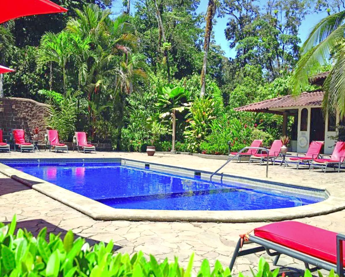 Spacious Cottage for a Glamping Getaway next to the Corcovado National Park in Costa Rica