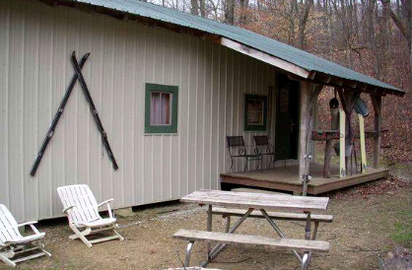 Luminous Cabin Nestled Among Nature in Indiana | Cabins (Nashville, Indiana, United States of America)