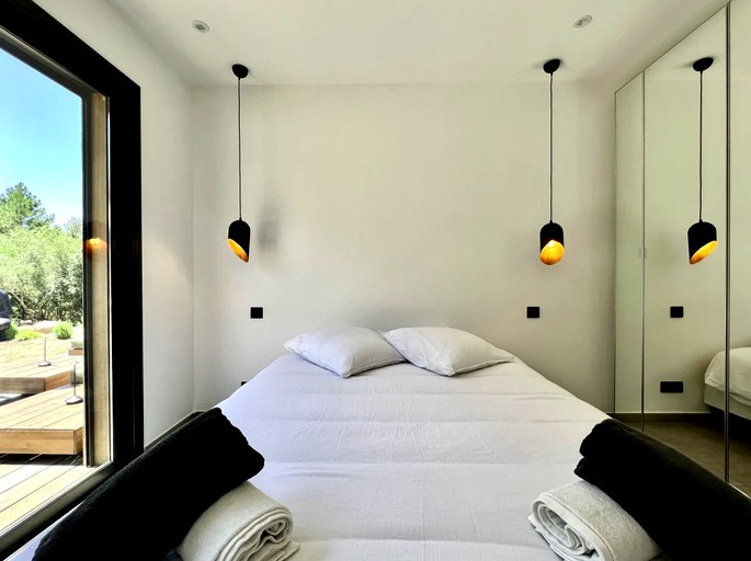 Villas (Porto-Vecchio, Corsica, France)