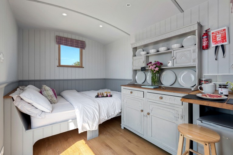 Huts (Haverfordwest, Wales, United Kingdom)