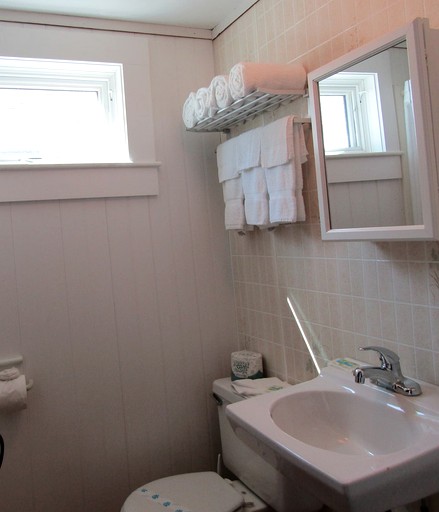 Cottages (United States of America, North Truro, Massachusetts)