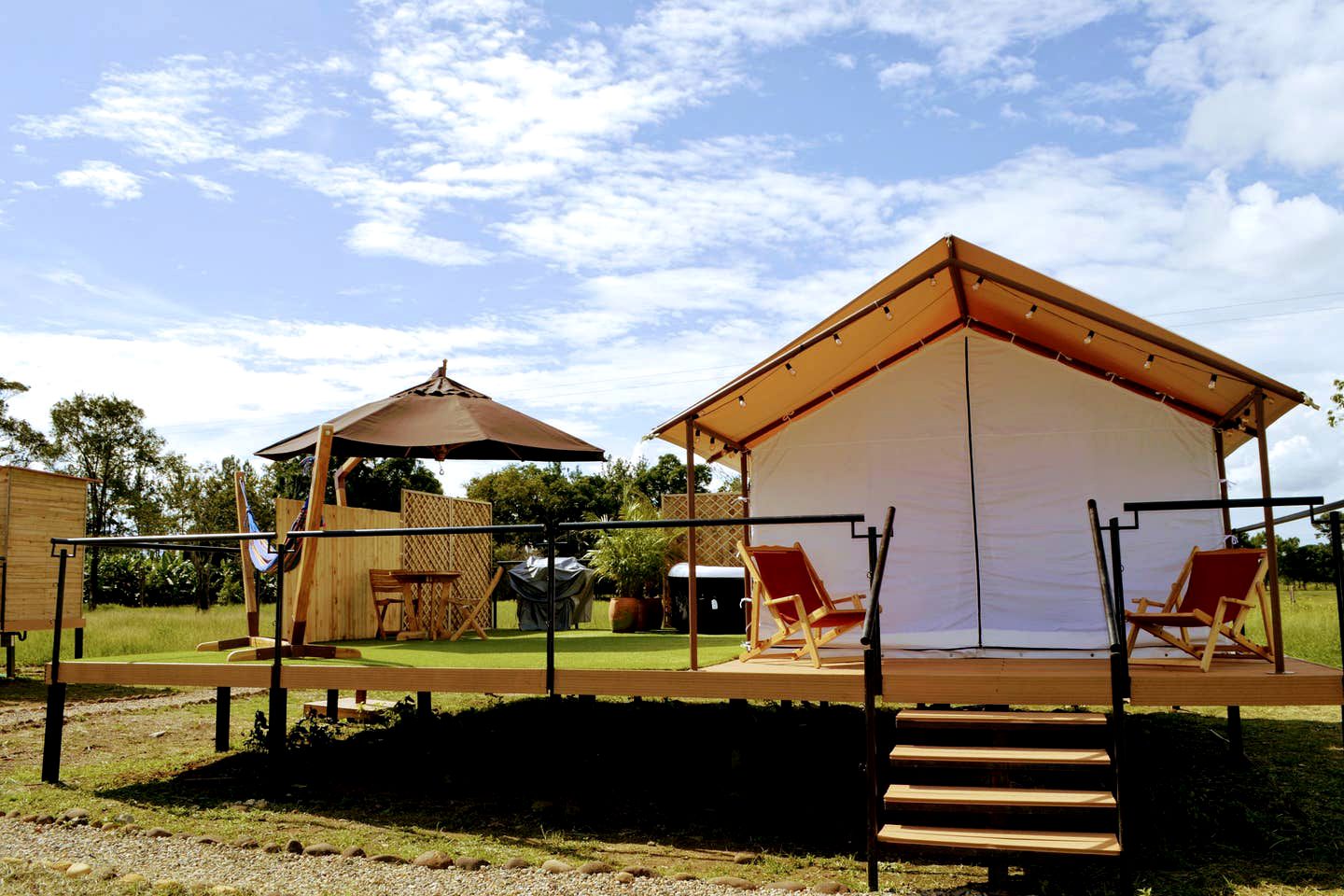 Luxurious Safari Tent Rentals near Villavicencio for Glamping in Colombia