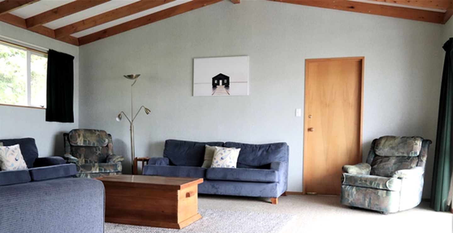 Peaceful and Secluded Vacation Rental in the Catlins, New Zealand