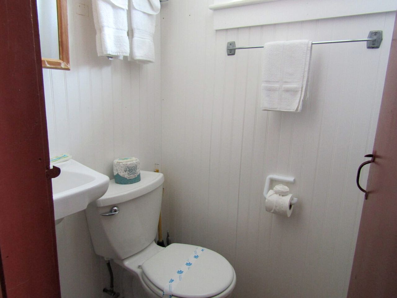 Private Beach Access From Your Oceanfront Cottage Stay in North Truro, Massachusetts