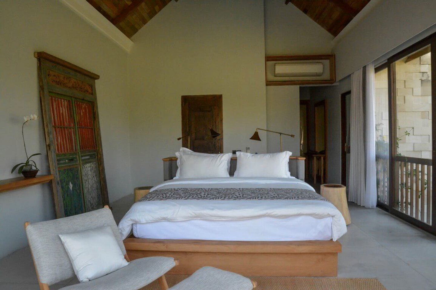 Stunning and Luxurious Bali Villa Rental for Glamping in Indonesia