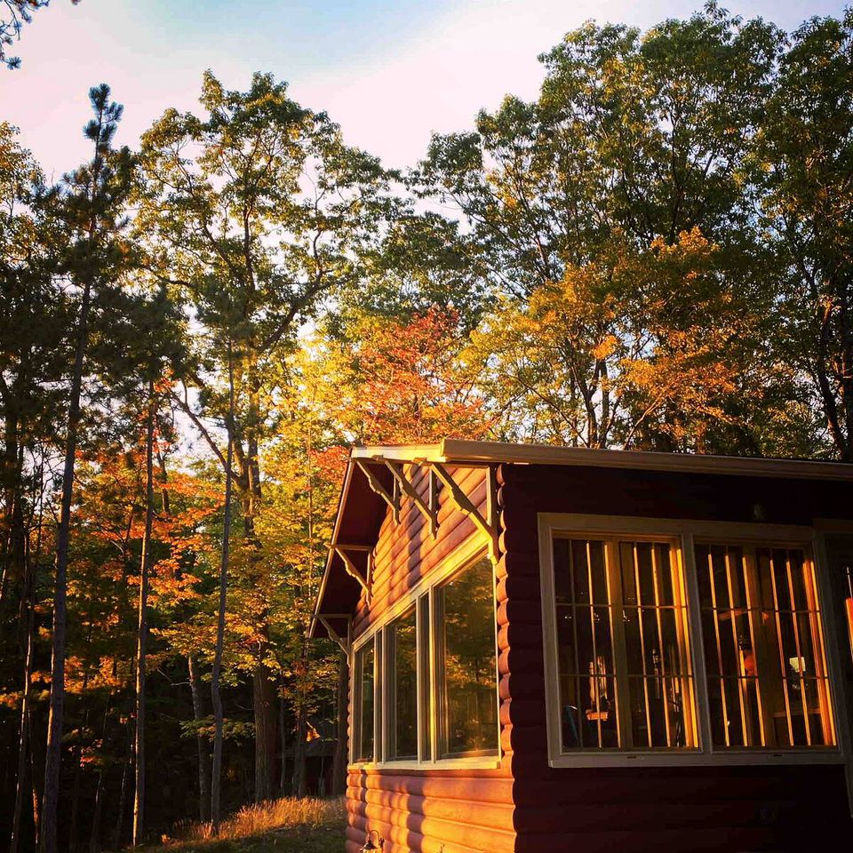 Charming Lakeside Lodging in Minocqua Perfect for a Nature Escape in Wisconsin