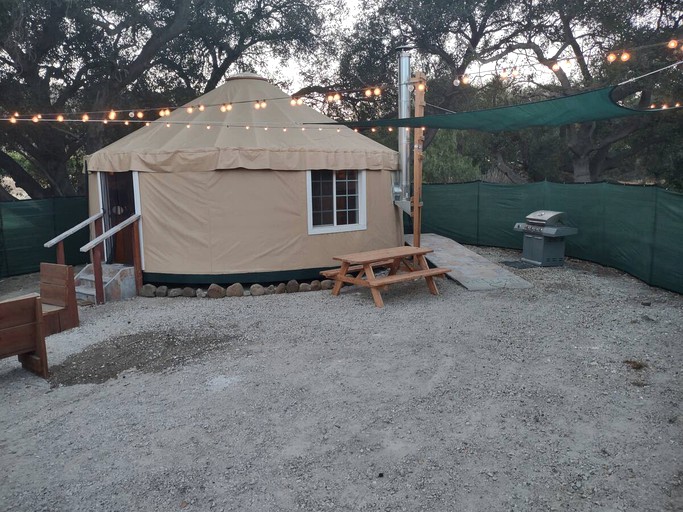 Glamping yurt for a family vacation in California
