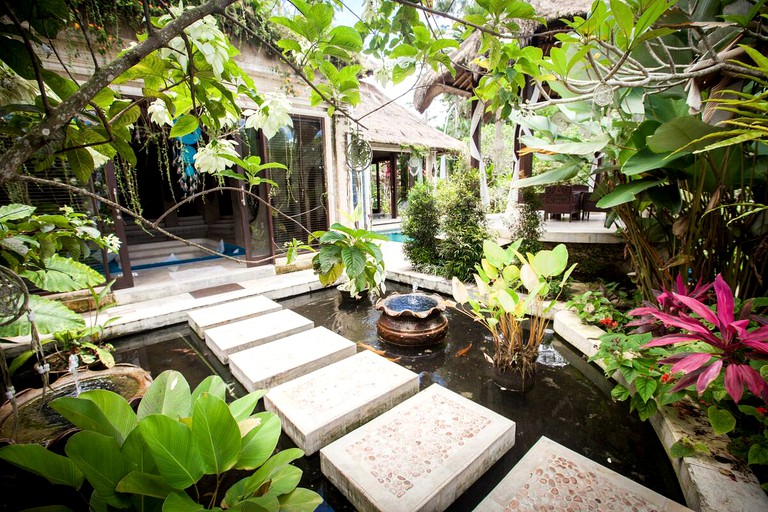 Domes (Ubud, Bali, Indonesia)