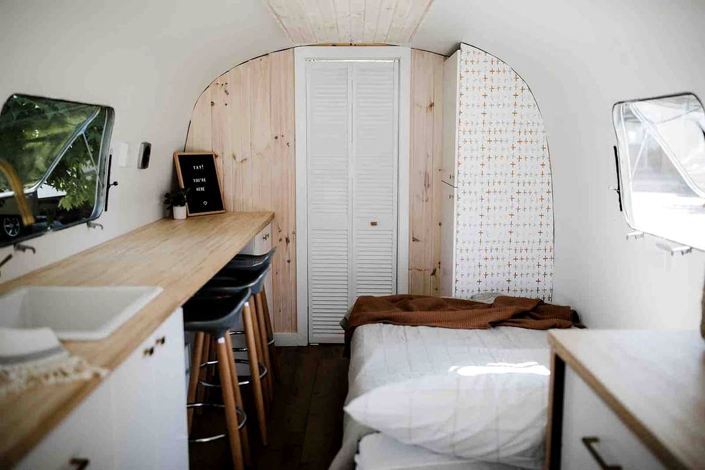 Snug Airstream for Weekend Getaways from Toronto