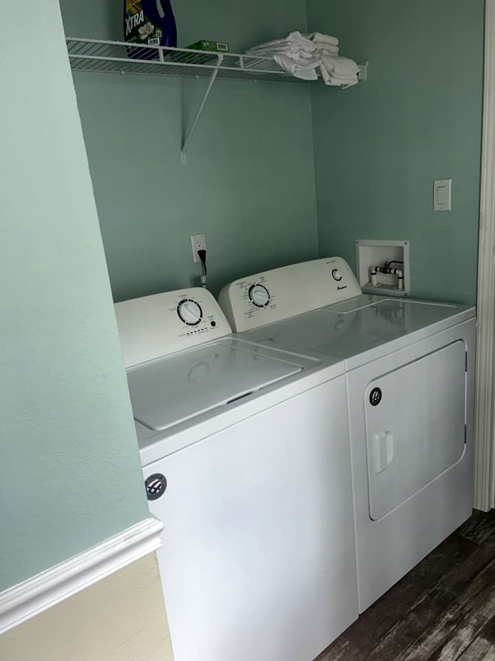 Stunning Cottage by the Rainbow River with Fantastic Amenities for a Wonderful Florida Escape