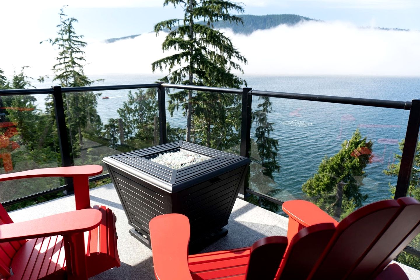 Family-Friendly Rental Overlooking the Ocean in British Columbia