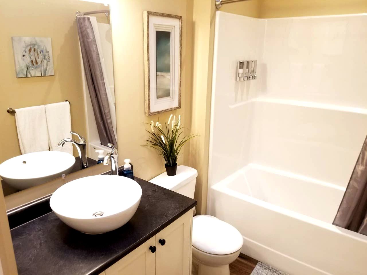Family-Friendly Rental Overlooking the Ocean in British Columbia
