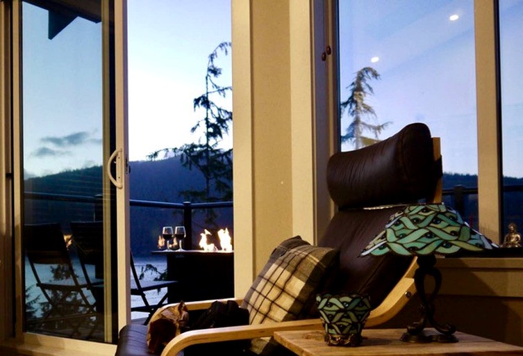 Vacation Rentals (Canada, Port Renfrew, British Columbia)