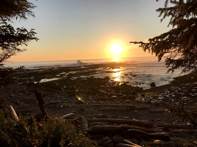 Vacation Rentals (Canada, Port Renfrew, British Columbia)