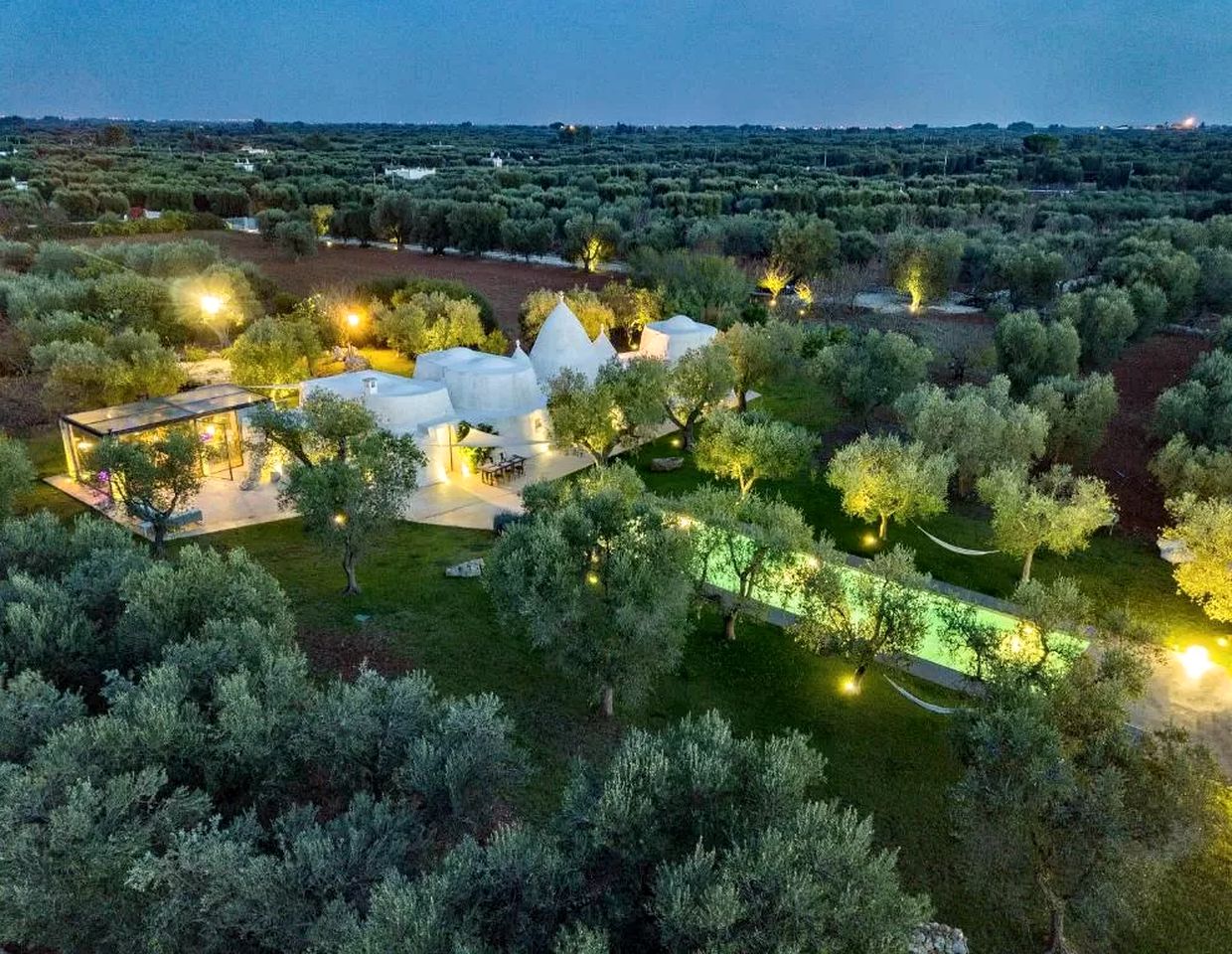 Luxury Accommodation on an Olive Farm in Ostuni for a Unique Holiday in Italy