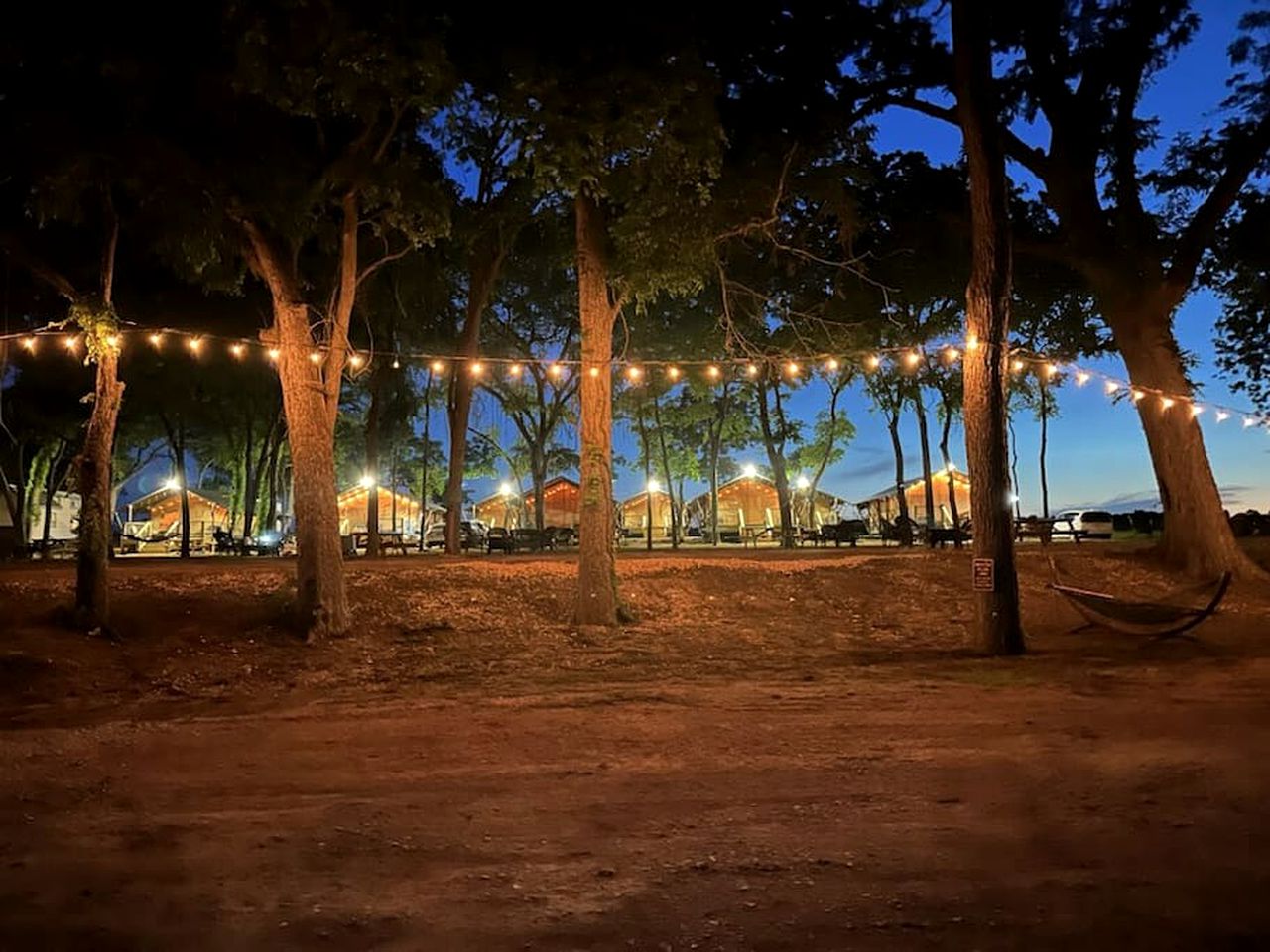 Safari Tent Glamping in Texas for the Best Creekside Vacations in Cibolo
