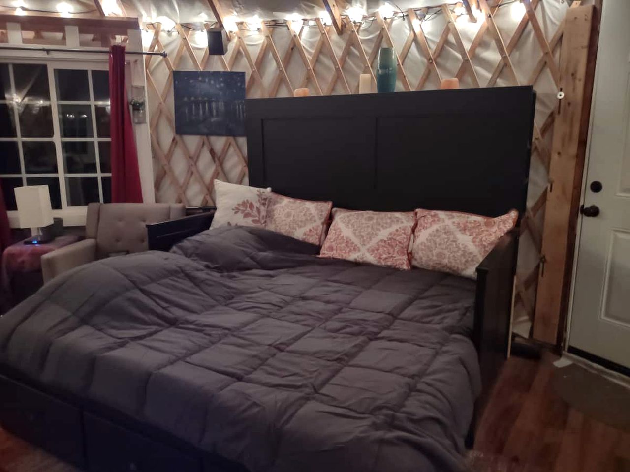 Cozy Glamping Yurt in Santa Paula for a Family Vacation in California