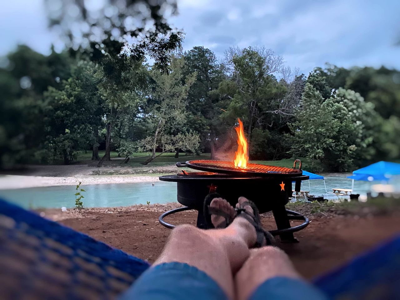 Fun Glamping Destination for All: Luxurious Safari Tent on the San Marcos River near Kingsbury, Texas