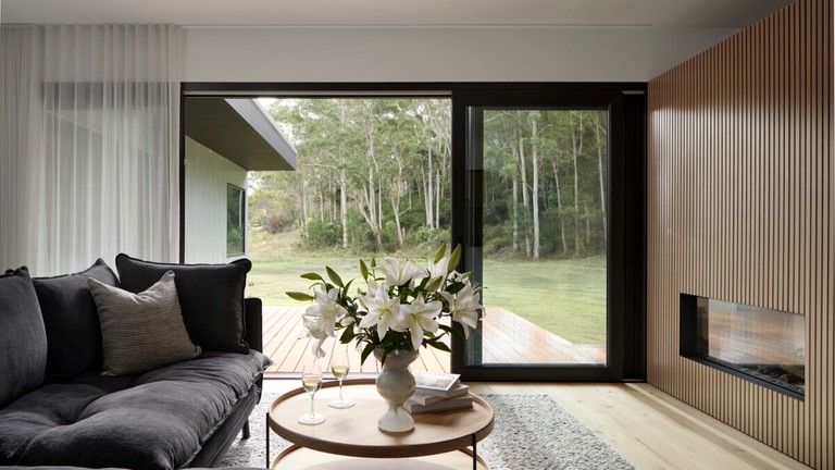 Luxury Hunter Valley Accommodation with a Spa Bath for Two | Villas (Mount View, New South Wales, Australia)