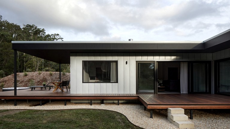 Luxury Hunter Valley Accommodation with a Spa Bath for Two | Villas (Mount View, New South Wales, Australia)