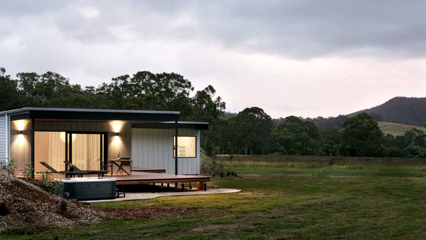 Luxury Hunter Valley Accommodation with a Spa Bath for Two