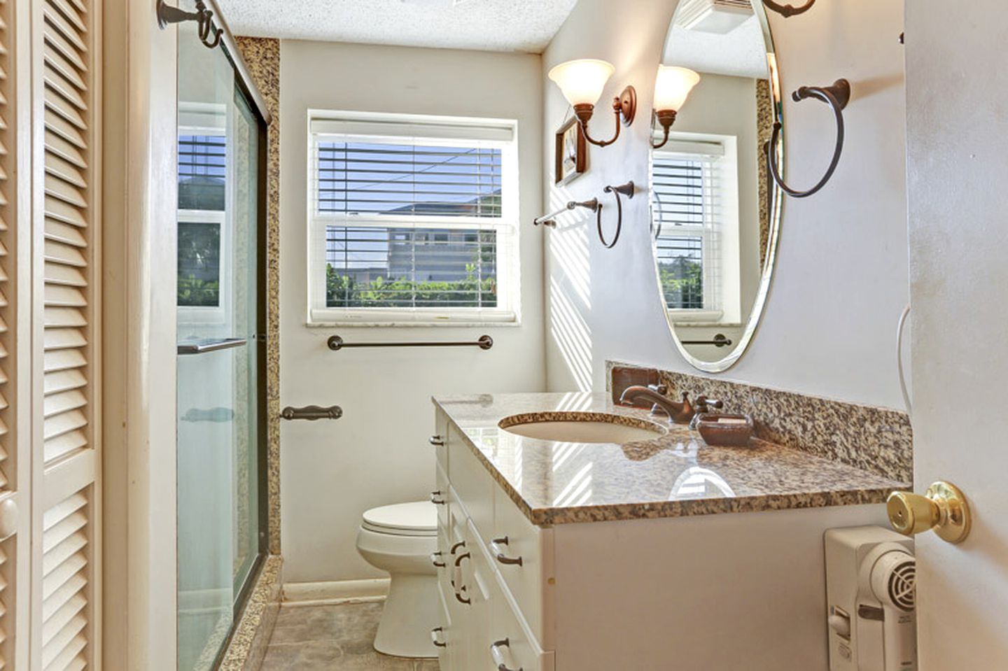 Pet-Friendly Beachside Cottage Getaway near Fernandina Beach, Florida