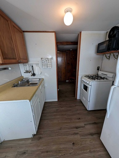 Cottages (United States of America, North Truro, Massachusetts)