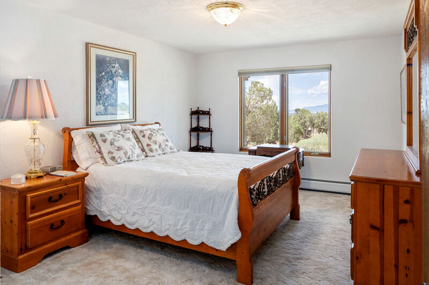 Luxury Vacation Rental with a Fireplace and Views near McPhee Reservoir in Colorado