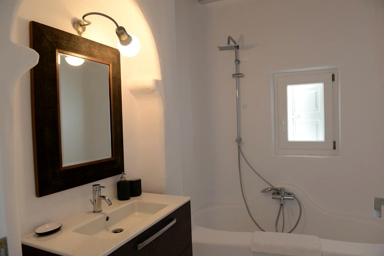 Villas (Mykonos, Southern Aegean, Greece)