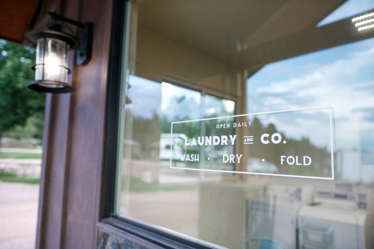 Cabins (Custer, South Dakota, United States of America)