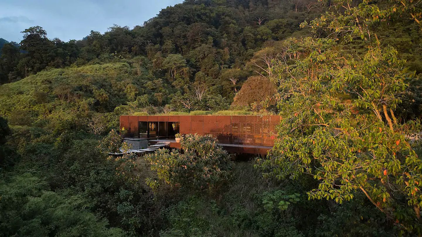 Stunning Costa Rica Villa with an Infinity Pool