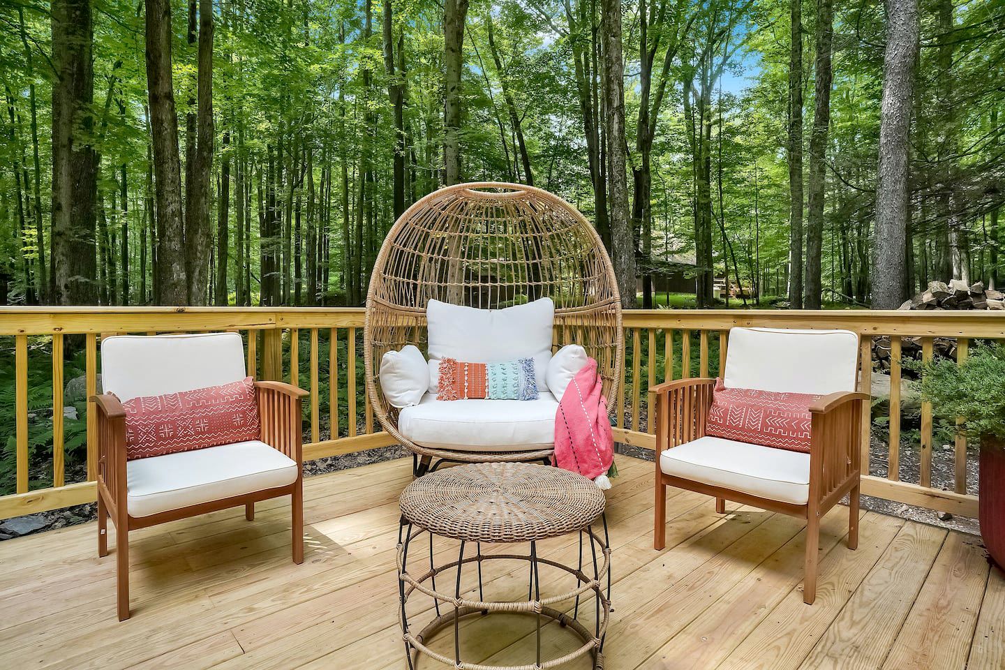 Mountain Cabin Rental for a Weekend Getaway in the Poconos