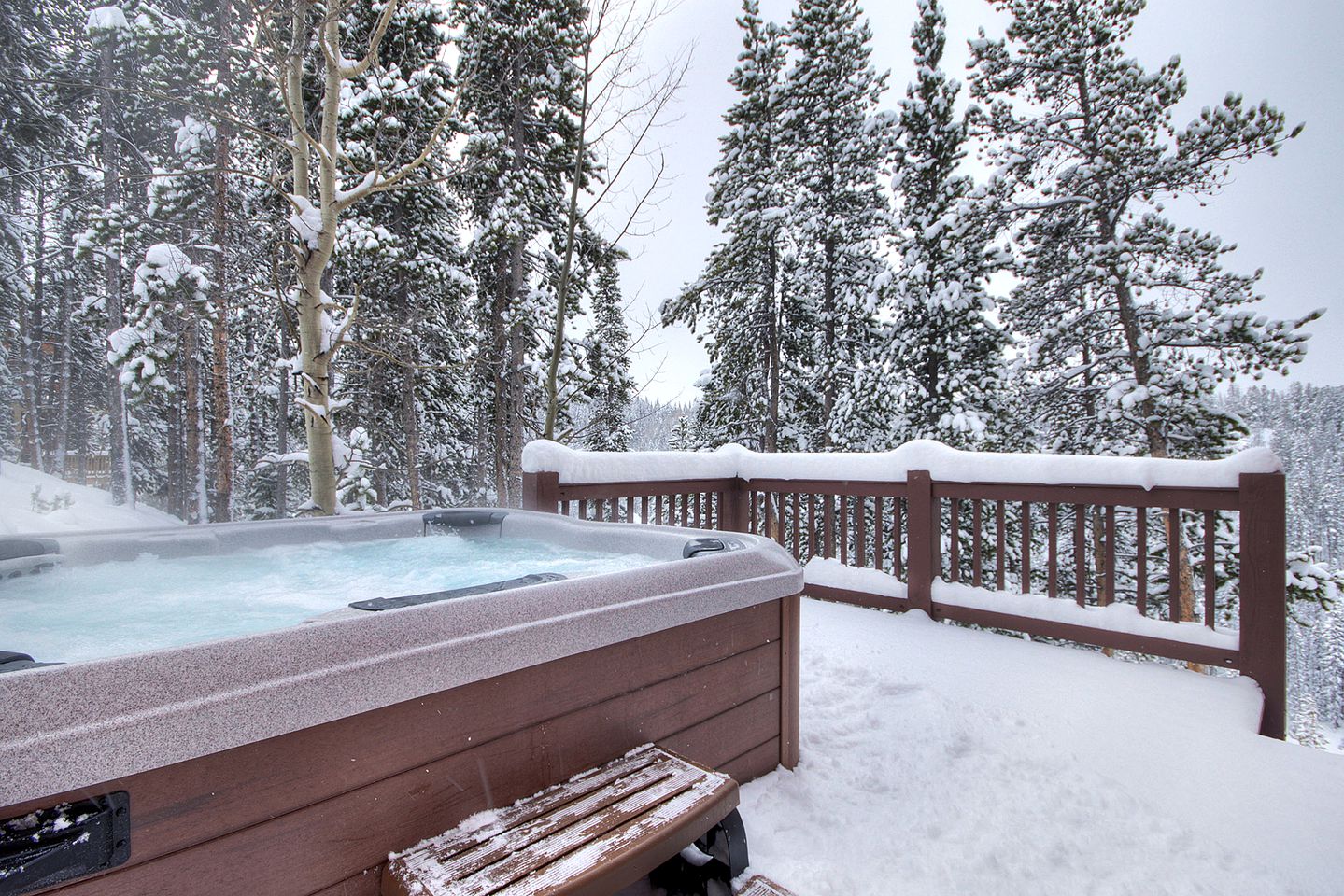 Luxury Breckenridge Cabin with a Large Hot Tub