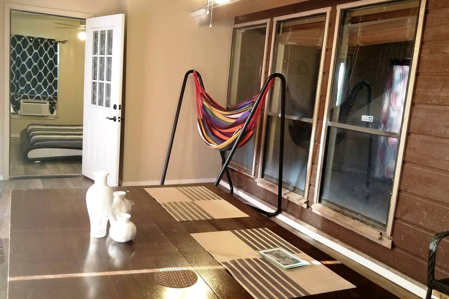 Vacation Cabin Rental with Picturesque Views from the Deck in Killeen, Texas