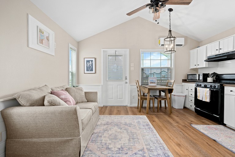 Tiny Houses (United States of America, Rockport, Texas)