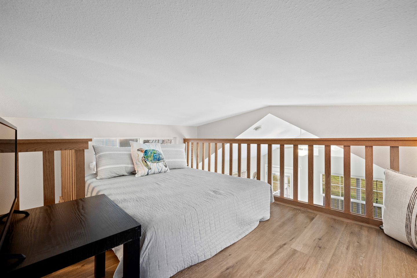 Lofted Cottage with Water Views in Rockport, Texas