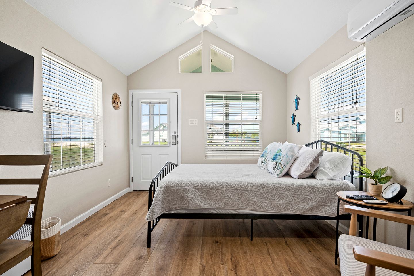 Lofted Cottage with Water Views in Rockport, Texas