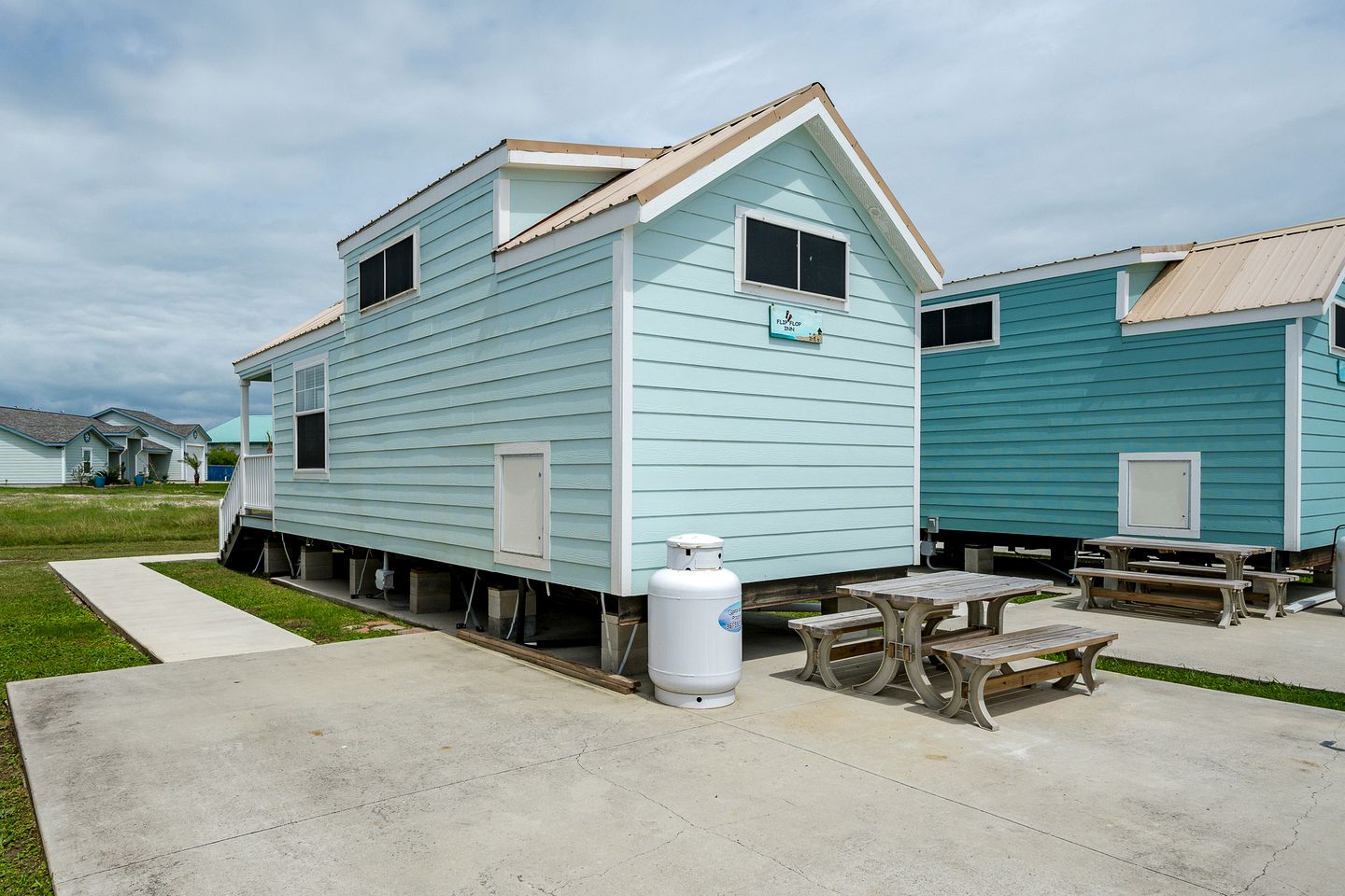 Luminous Small Cottage with Shared Pool in Rockport, Texas