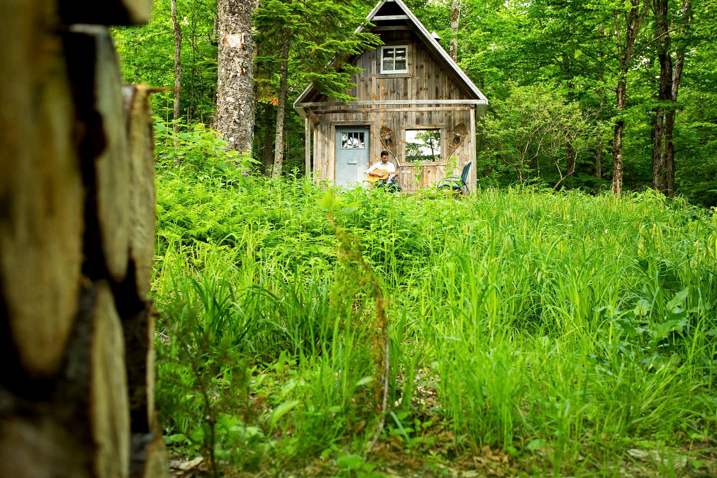 Gorgeous Quebec Tiny House Perfect for Glamping in Canada