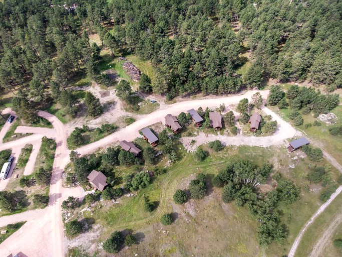 Cabins (Custer, South Dakota, United States of America)