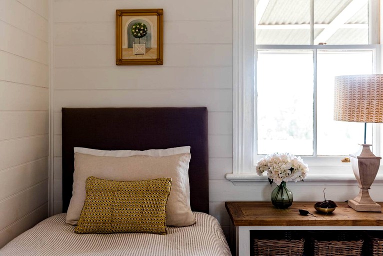 Cottages (Moonan Flat, New South Wales, Australia)