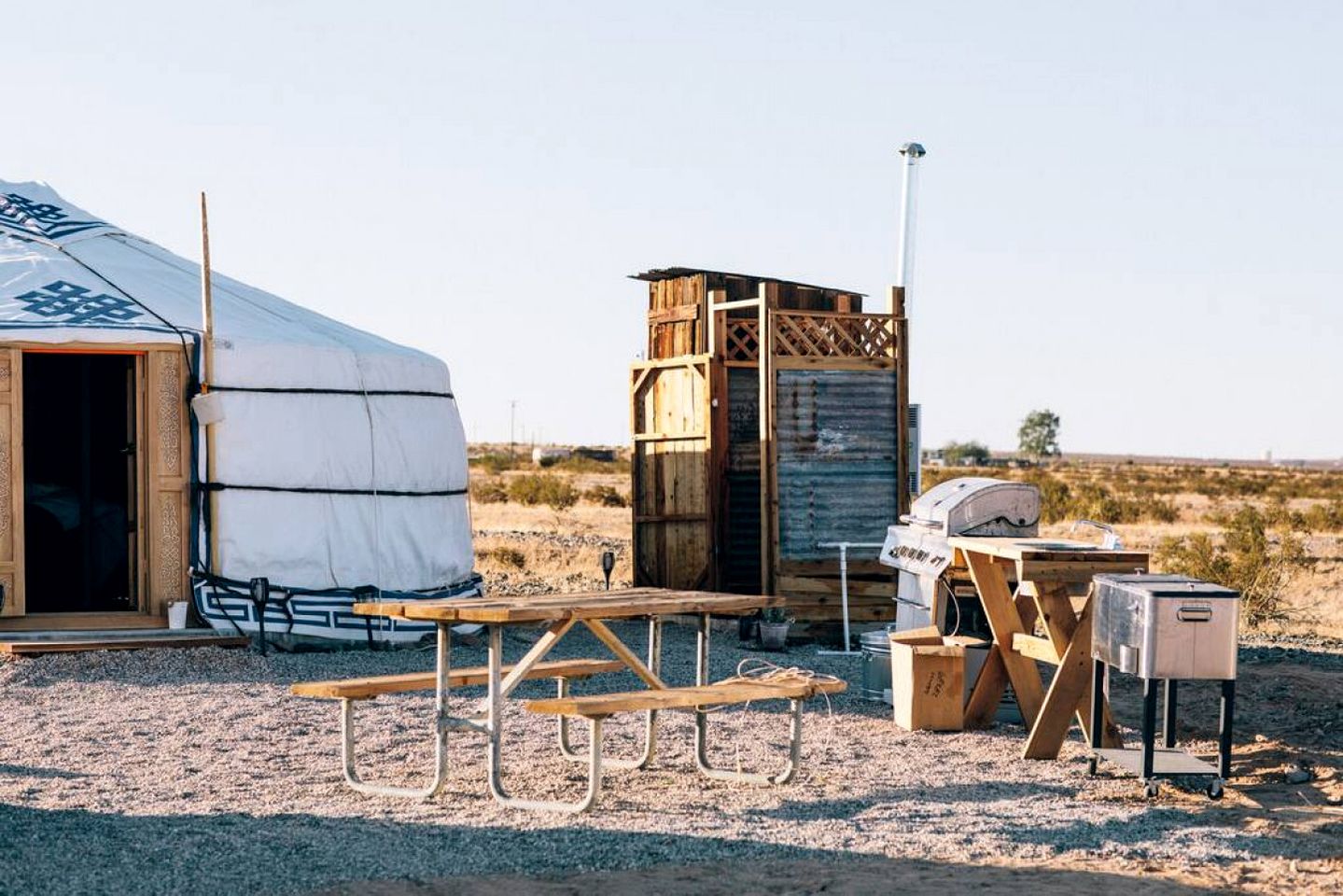 Picturesque Yurt Fantastic for Stargazing near Joshua Tree National Park, California