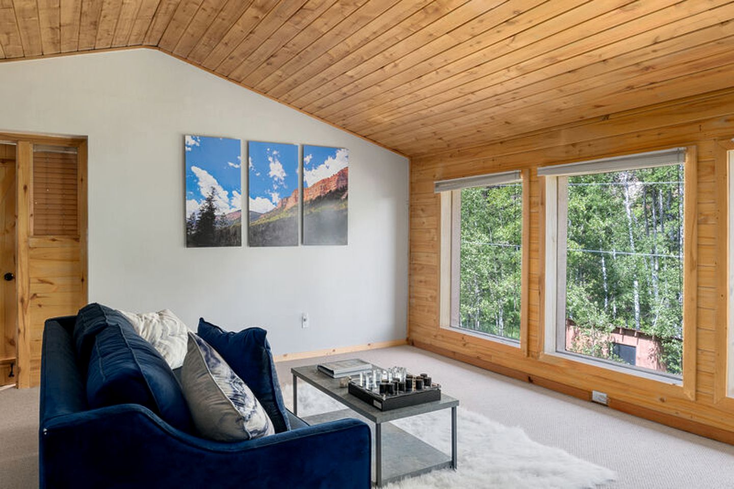 Lovely Durango Cabin Ideal for a Family Getaway in Colorado