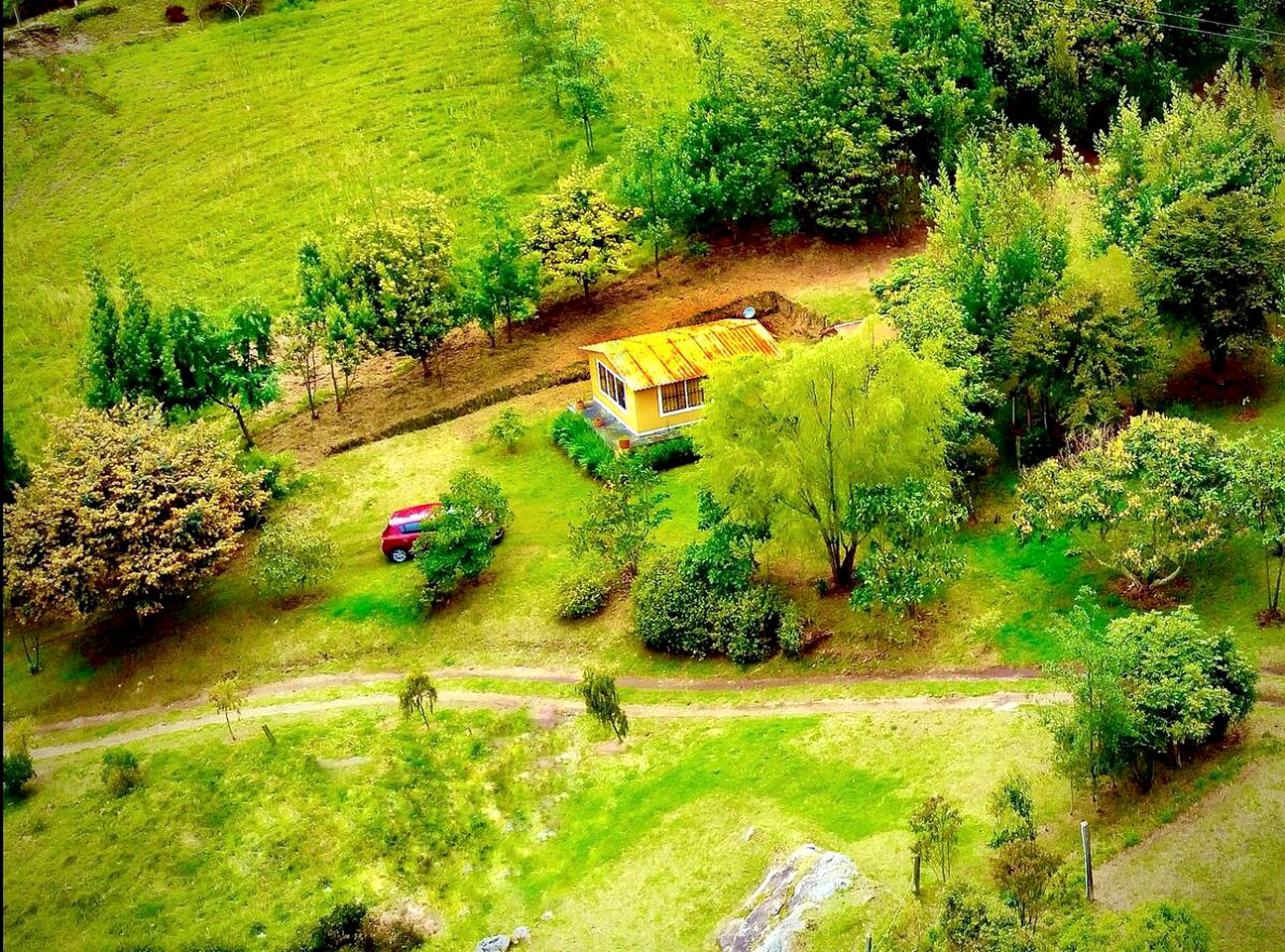 Charming Colombia Vacation Getaway in the Countryside