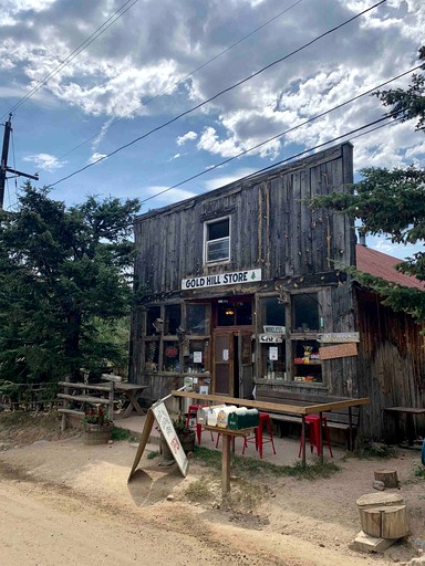 Yurts (Boulder, Colorado, United States of America)