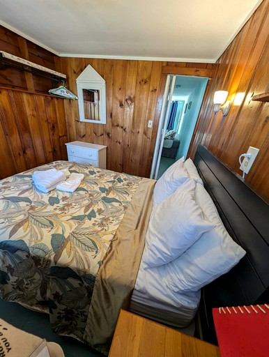 Cottages (United States of America, North Truro, Massachusetts)