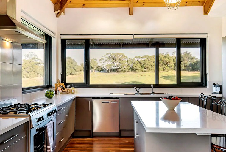 Villas (Victor Harbor, South Australia, Australia)