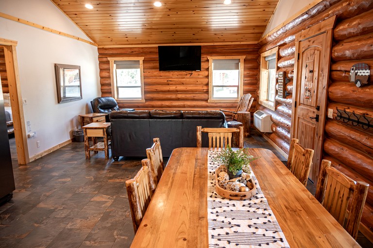 Cabins (United States of America, Bonners Ferry, Idaho)