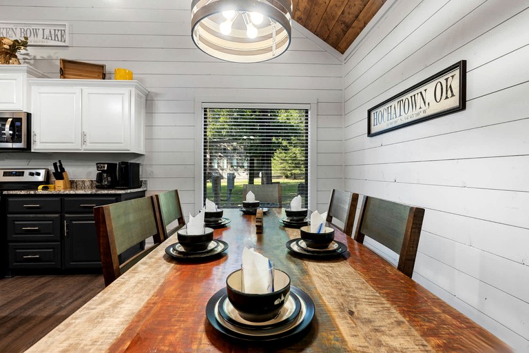 Cabins (United States of America, Broken Bow, Oklahoma)