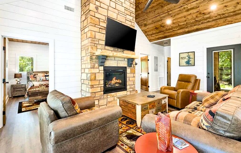 Cabins (United States of America, Broken Bow, Oklahoma)